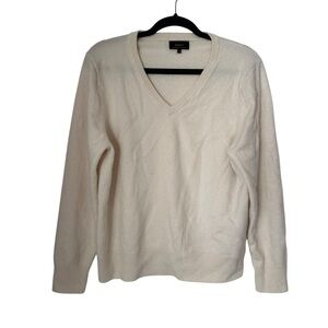 Quince 100% Mongolian Cashmere v neck Sweater
